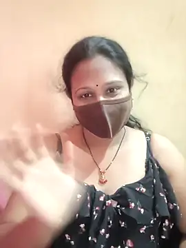 Snapshot of Latha_lovely chatting on April 5, 2026, 9:05 am Latha lovely online show from April 5, 2026, 9:05 am