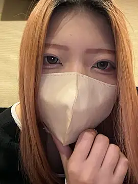 Snapshot of mi-sa1998 chatting on March 29, 2026, 12:40 pm mi-sa1998 online show from March 29, 2026, 12:40 pm