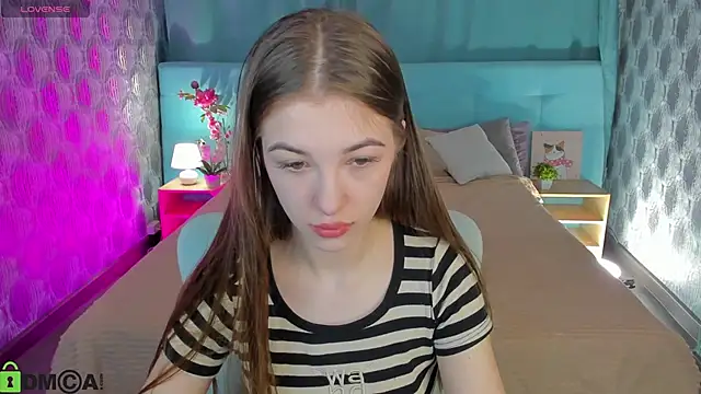 Snapshot of Miss_Shanel chatting on April 25, 2026, 1:08 am Miss Shanel online show from April 25, 2026, 1:08 am