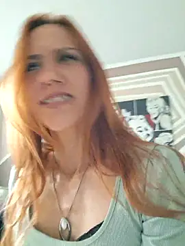 SlimBellaOfficial online show from April 7, 2026, 9:55 am