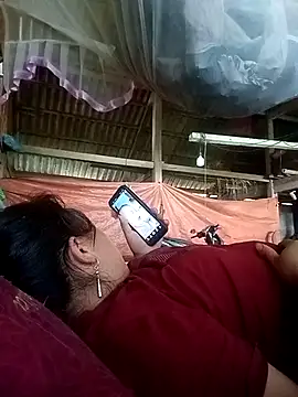 Smile-x online show from April 14, 2026, 5:34 am