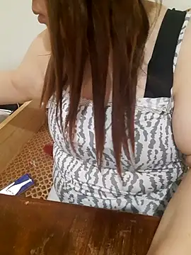 Snapshot of bazol_mamhon chatting on April 2, 2026, 1:51 pm bazol mamhon online show from April 2, 2026, 1:51 pm