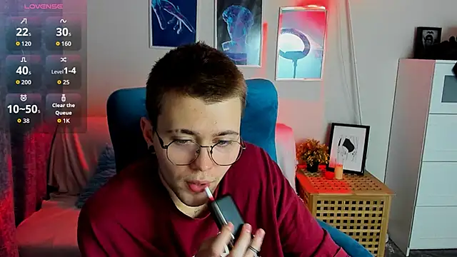 Thomas Norton online show from May 1, 2026, 8:58 pm