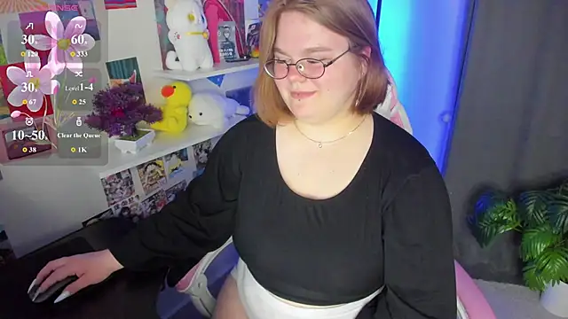Snapshot of Maneela_Kennedy chatting on May 14, 2026, 11:29 am Maneela Kennedy online show from May 14, 2026, 11:29 am