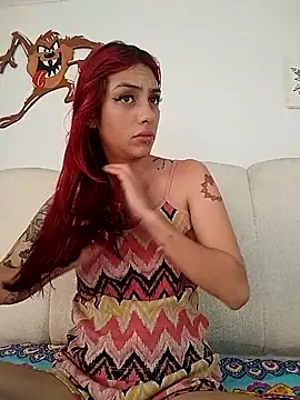 Snapshot of Derieri_Blush chatting on May 19, 2026, 1:18 pm Derieri Blush online show from May 19, 2026, 1:18 pm