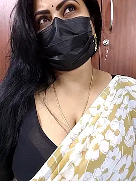 Snapshot of Anushka_flower chatting on June 17, 2026, 3:44 pm Anushka flower online show from June 17, 2026, 3:44 pm