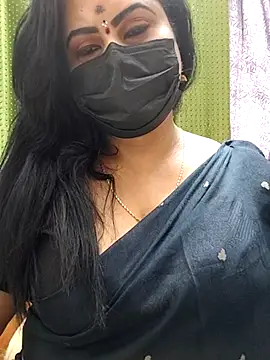 Snapshot of Anushka_flower chatting on July 2, 2026, 3:07 am Anushka flower online show from July 2, 2026, 3:07 am