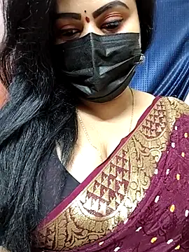 Snapshot of Anushka_flower chatting on June 5, 2026, 10:37 pm Anushka flower online show from June 5, 2026, 10:37 pm