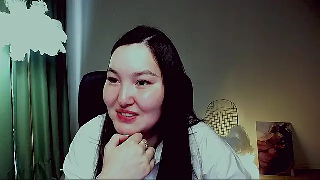 Snapshot of CamilaMartiez chatting on May 16, 2026, 1:10 pm CamilaMartiez online show from May 16, 2026, 1:10 pm