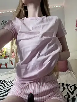 AvaTayloor online show from April 7, 2026, 9:00 am