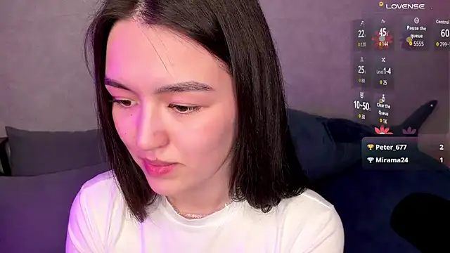 Snapshot of lilysolar chatting on April 19, 2026, 6:10 pm lilysolar online show from April 19, 2026, 6:10 pm
