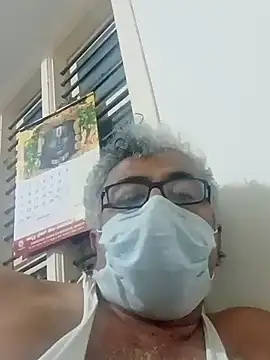 Snapshot of mature55 chatting on April 4, 2026, 2:01 pm mature55 online show from April 4, 2026, 2:01 pm