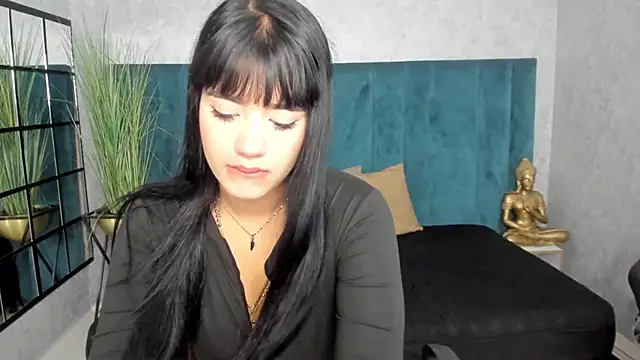 Snapshot of Antoniajblair chatting on May 5, 2026, 10:51 am Antoniajblair online show from May 5, 2026, 10:51 am