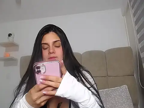 Snapshot of SofiaBanks_ chatting on March 29, 2026, 12:23 am SofiaBanks online show from March 29, 2026, 12:23 am