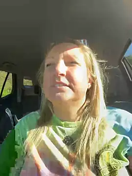 Snapshot of sweetkacibaby chatting on May 14, 2026, 1:08 pm sweetkacibaby online show from May 14, 2026, 1:08 pm