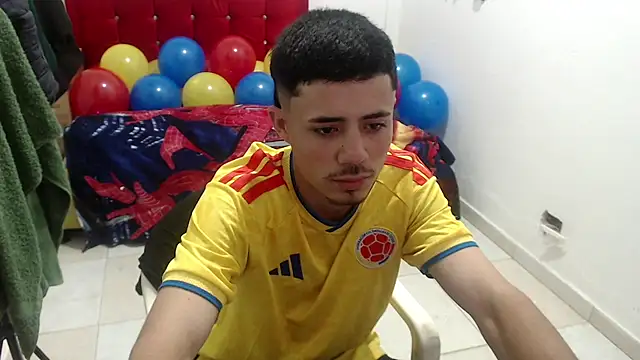 Jairito 989 online show from July 3, 2026, 8:04 pm