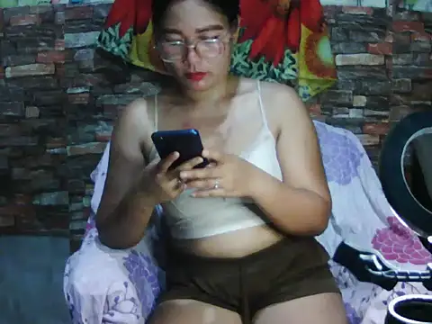 Snapshot of honey_krishia chatting on July 15, 2026, 1:51 pm honey krishia online show from July 15, 2026, 1:51 pm