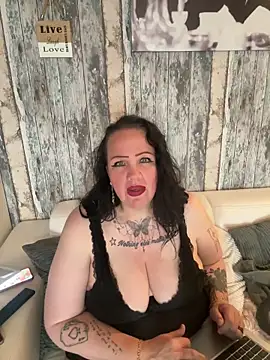 Noraya ink online show from May 6, 2026, 9:35 am
