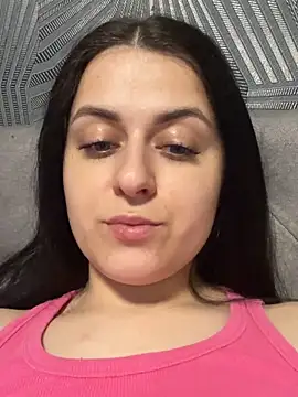 Snapshot of Velliaa chatting on May 24, 2026, 8:09 pm Velliaa online show from May 24, 2026, 8:09 pm