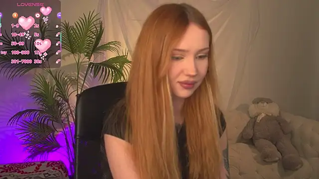 zoeforrd online show from April 25, 2026, 6:27 am