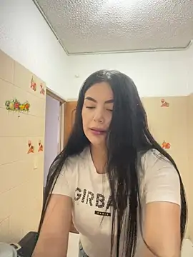 Snapshot of Cami_olarte chatting on May 30, 2026, 8:03 pm Cami olarte online show from May 30, 2026, 8:03 pm
