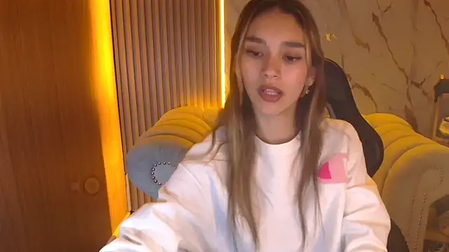 Paulin roses tf online show from April 14, 2026, 2:00 pm