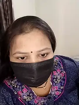 Snapshot of Hoty_bhabii chatting on April 22, 2026, 8:43 am Hoty bhabii online show from April 22, 2026, 8:43 am