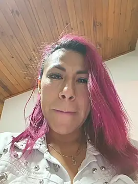 Snapshot of tatianabelli chatting on July 14, 2026, 2:05 am tatianabelli online show from July 14, 2026, 2:05 am