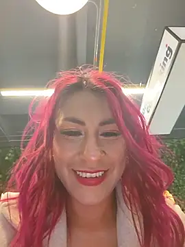 Snapshot of tatianabelli chatting on June 26, 2026, 10:37 pm tatianabelli online show from June 26, 2026, 10:37 pm