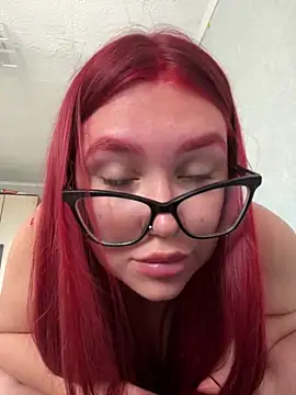 Snapshot of MissAuroraX chatting on June 4, 2026, 4:50 am MissAuroraX online show from June 4, 2026, 4:50 am