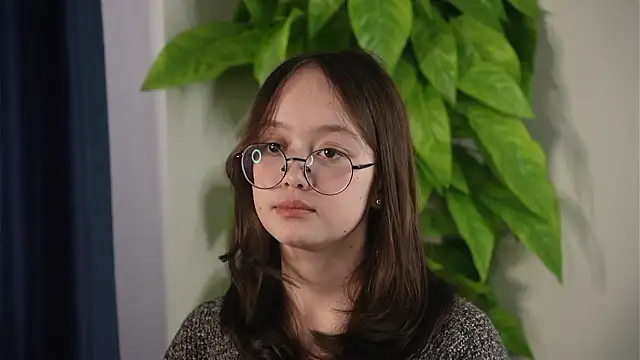 Snapshot of LinnRiechers chatting on March 27, 2026, 4:54 am LinnRiechers online show from March 27, 2026, 4:54 am