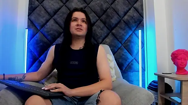 MatthewDavis  online show from March 29, 2026, 11:34 am