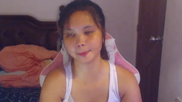 Snapshot of sweet_21_1 chatting on July 1, 2026, 3:40 am sweet 21 1 online show from July 1, 2026, 3:40 am