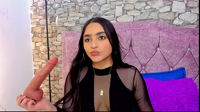 Snapshot of sweet__cherry1 chatting on May 7, 2026, 7:28 pm sweet cherry1 online show from May 7, 2026, 7:28 pm