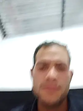 andrealindaw online show from March 31, 2026, 3:41 am