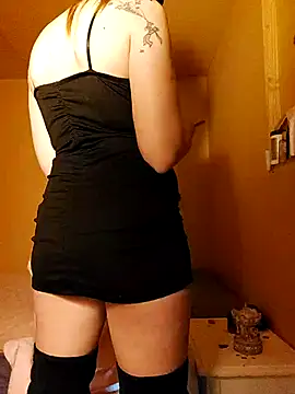 Snapshot of sensualkittysex chatting on April 6, 2026, 9:16 pm sensualkittysex online show from April 6, 2026, 9:16 pm