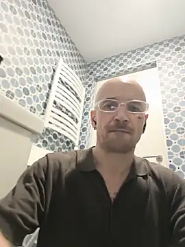 Snapshot of TavoEskort123 chatting on June 20, 2026, 3:22 am TavoEskort123 online show from June 20, 2026, 3:22 am