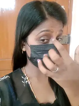 Snapshot of Tamil_Hot_Thara chatting on April 8, 2026, 6:26 am Tamil Hot Thara online show from April 8, 2026, 6:26 am