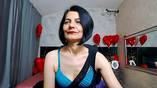Snapshot of KalystaSwiss chatting on April 14, 2026, 4:06 am KalystaSwiss online show from April 14, 2026, 4:06 am
