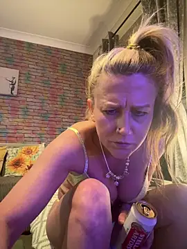 GG-Beautiful-Nightmare online show from April 7, 2026, 10:44 pm