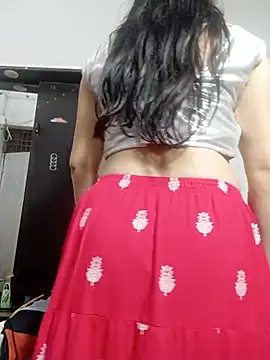 Sexyy Bhabhi 143 online show from July 4, 2026, 11:31 pm