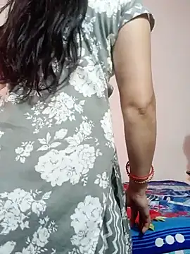Sexyy Bhabhi 143 online show from July 12, 2026, 10:27 am