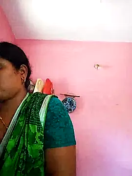 Snapshot of Ruhi-11 chatting on April 2, 2026, 5:47 am Ruhi-11 online show from April 2, 2026, 5:47 am