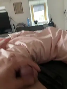 Snapshot of sebi199980 chatting on March 30, 2026, 10:06 am sebi199980 online show from March 30, 2026, 10:06 am