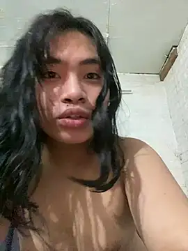 lulueraxxxx online show from May 28, 2026, 3:18 pm