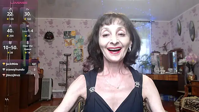Snapshot of Shooting-Star- chatting on April 4, 2026, 3:18 pm Shooting-Star- online show from April 4, 2026, 3:18 pm