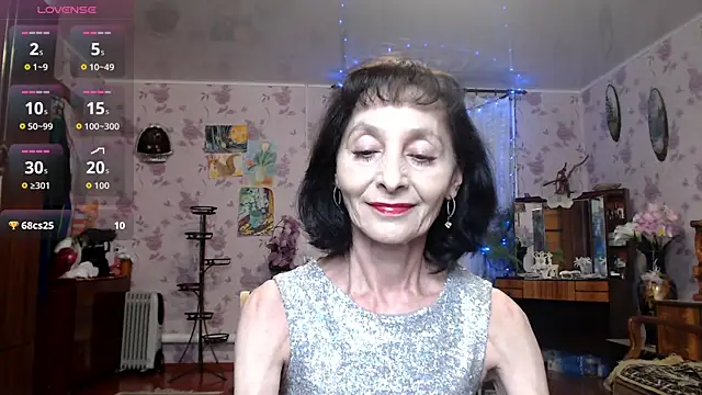 Snapshot of Shooting-Star- chatting on April 14, 2026, 5:40 pm Shooting-Star- online show from April 14, 2026, 5:40 pm