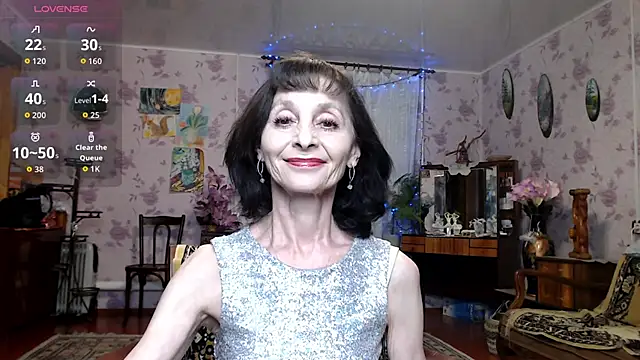Snapshot of Shooting-Star- chatting on April 29, 2026, 6:25 pm Shooting-Star- online show from April 29, 2026, 6:25 pm