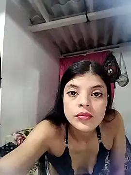 Snapshot of Samantha-xxx chatting on April 4, 2026, 1:01 am Samantha-xxx online show from April 4, 2026, 1:01 am