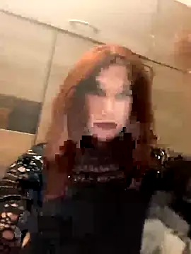 Snapshot of DomMONIKA chatting on May 14, 2026, 2:41 am DomMONIKA online show from May 14, 2026, 2:41 am